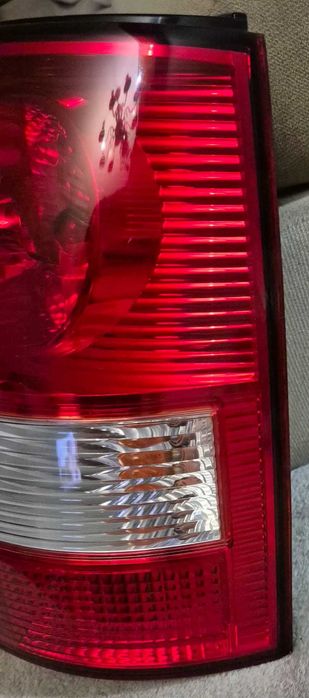 Lampa Prawa Tylna KIA SORENTO I (02-09r.) Oryginalna SAMLIP