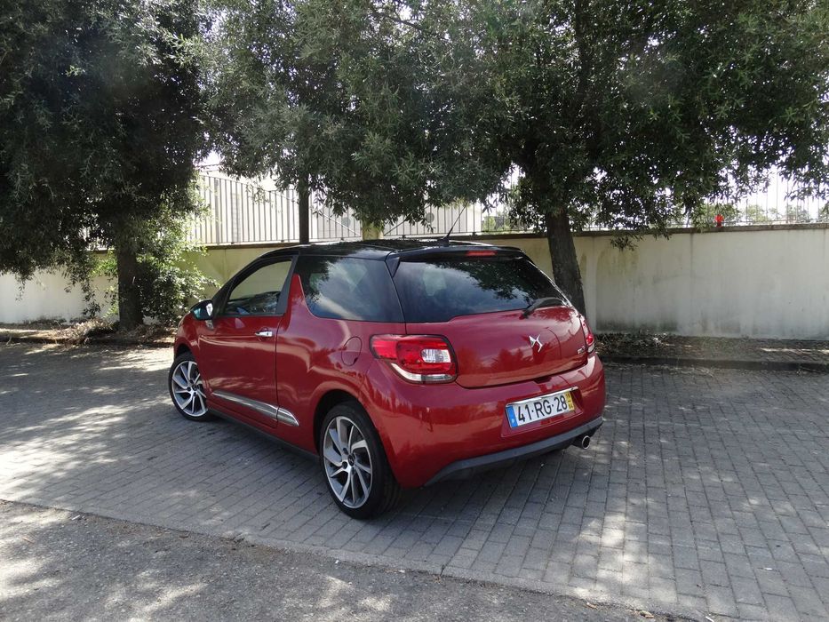 Carro DS3 110CV Gasolina