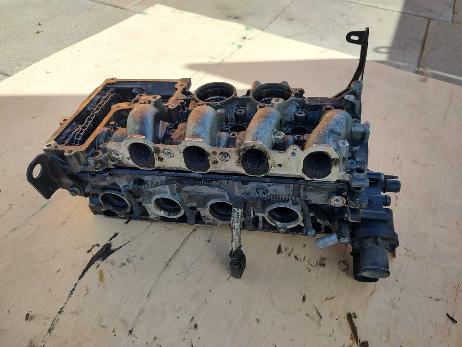 Peugeot ford jaguar głowica 2.2 hdi