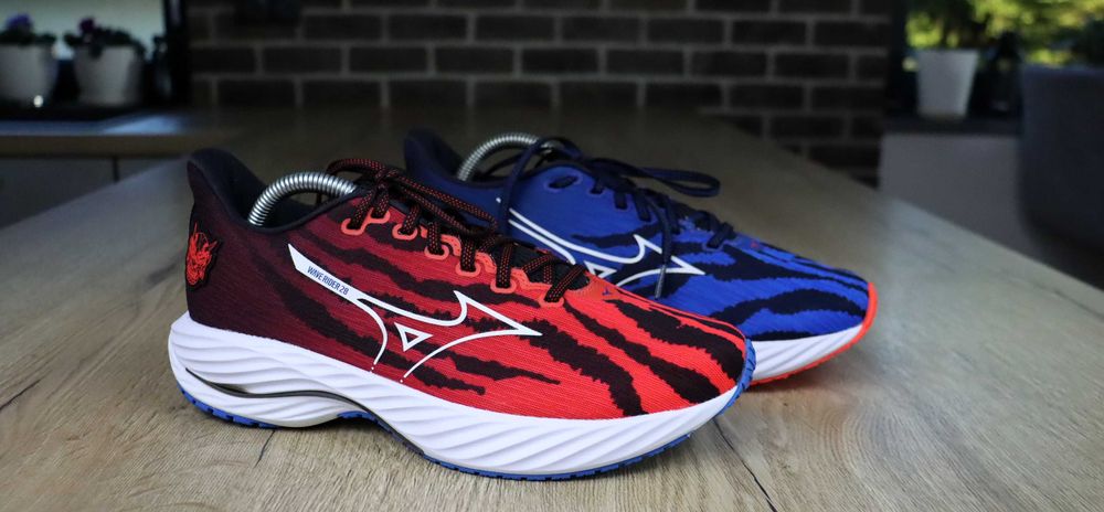 Mizuno Wave Rider 28 męskie biegowe 41 ( 26,5 cm)