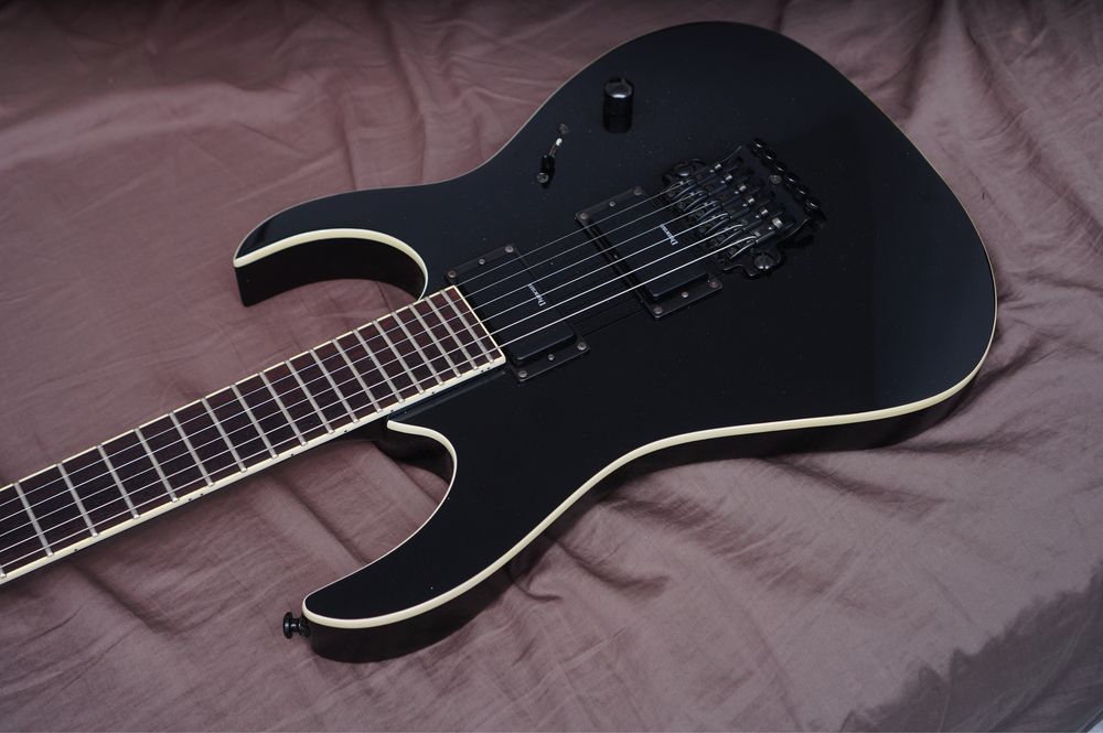 Ibanez MTM2 Mick Thomson gitara