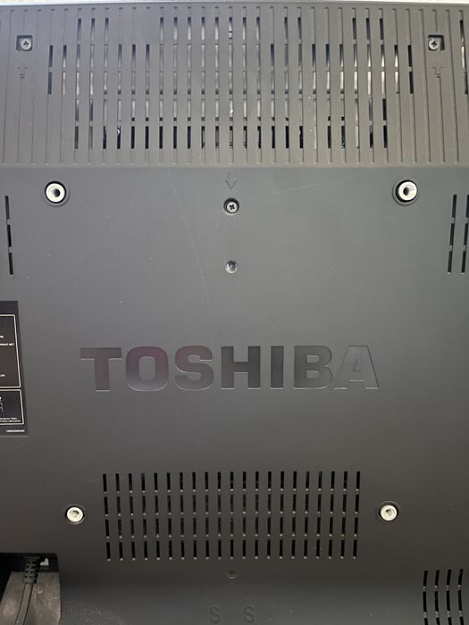 TV Toshiba 32" + Comando Universal - Entrega São Domingos de Rana