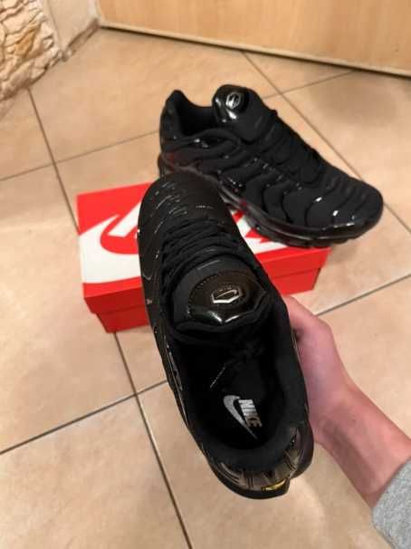 "Buty męskie Trampki"Nike_Air_Max_TN_Plus_Black R.40
