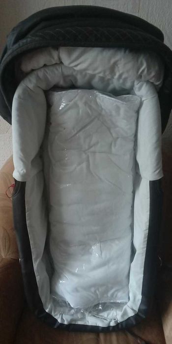 Коляска Emmaljunga mondial/edge bassinet