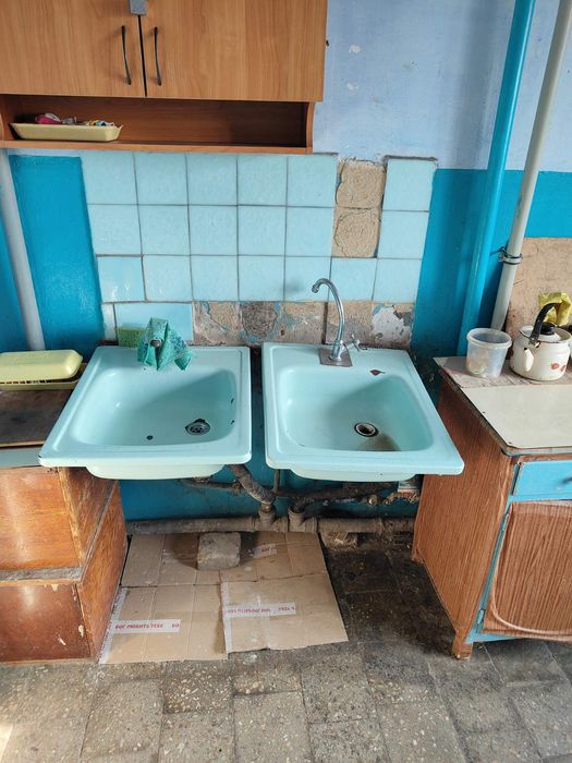 Продаю кімнату в гуртожитку, Айвазовського