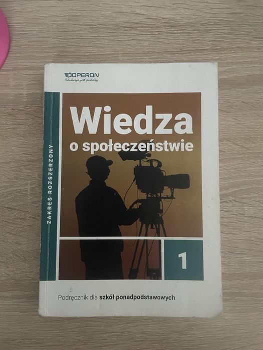 Wos Wiedza o spoleczenstwie klasa 1 liceum