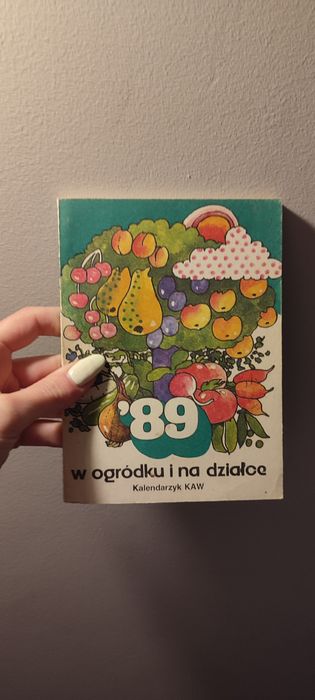 Kalendarzyk KAW w ogródku i na działce