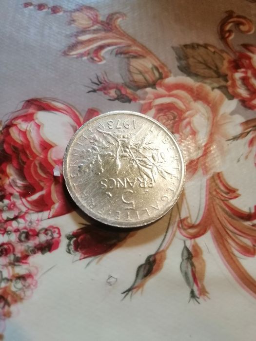 Монета 5 Франков, 1973 г. (перевёртыш) брак