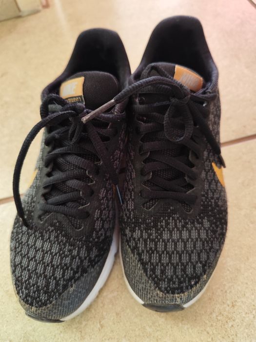 Air max pretos NR 36.5