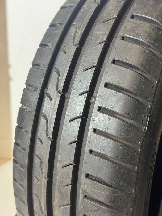Pneus Dunlop Sport Blue Response - 185/60/15 - NOVOS