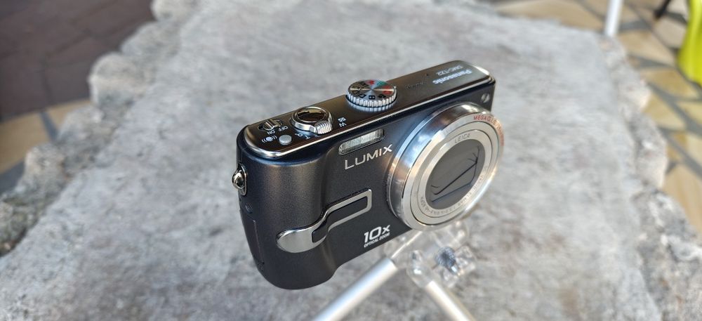 Panasonic Lumix DMC-TZ2