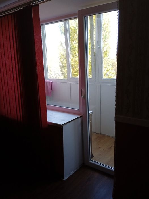 Отличная однушка по Ватутина,на Универмаге,рядом 44 квартал.Оплата помесячно.Заселим сразу - View 6