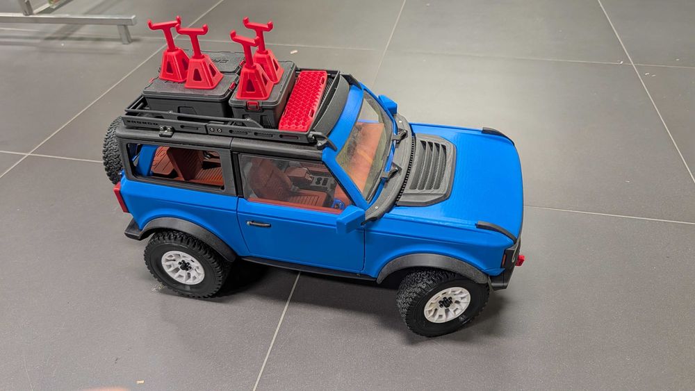 Model RC 4x4 Landy Pickup 3D Sets 1:8 – Napęd 4x4 | Światła | Gotowy do jazdy!