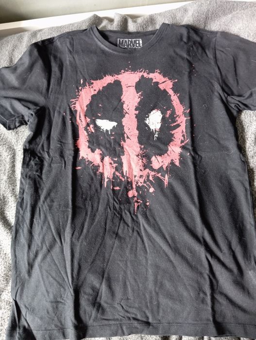 Czarna koszulka Deadpool