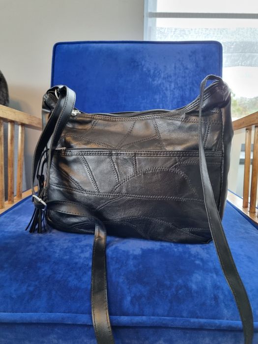 Czarna torebka na ramię