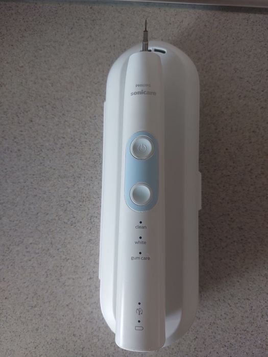 Szczoteczka soniczna Phillips Sonicare