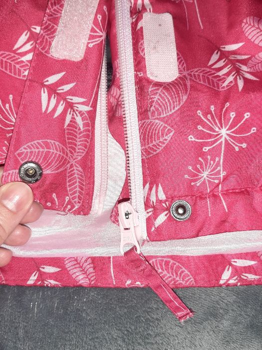 Вітровка для дівчинки