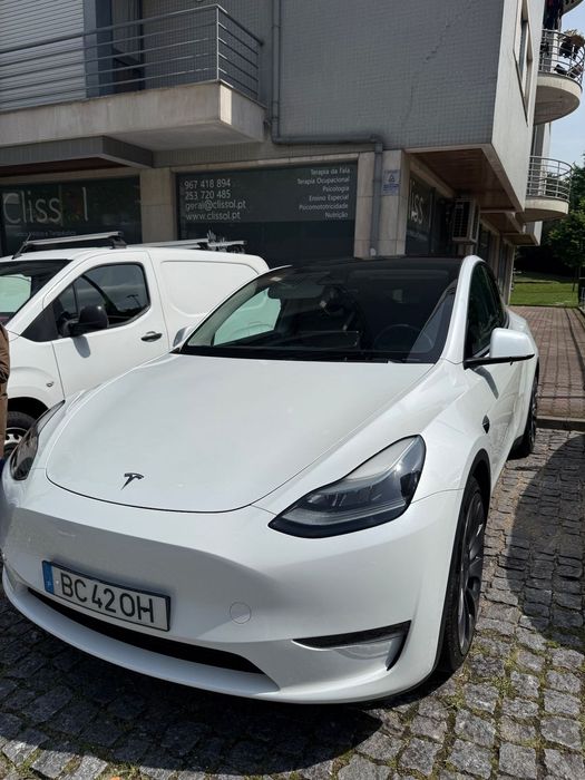 Tesla Model Y Performance Tração Integral