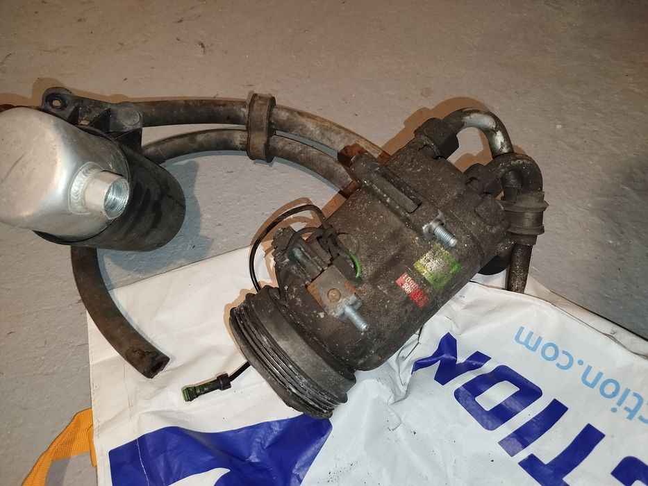 Sprężarka klimatyzacji 1.8 audi a4