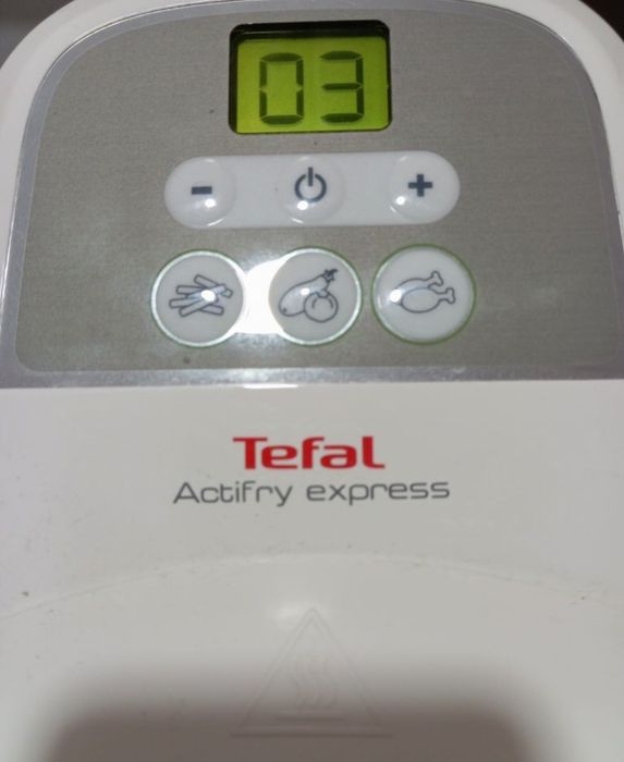 Fritadeira Tefal ActiFry express