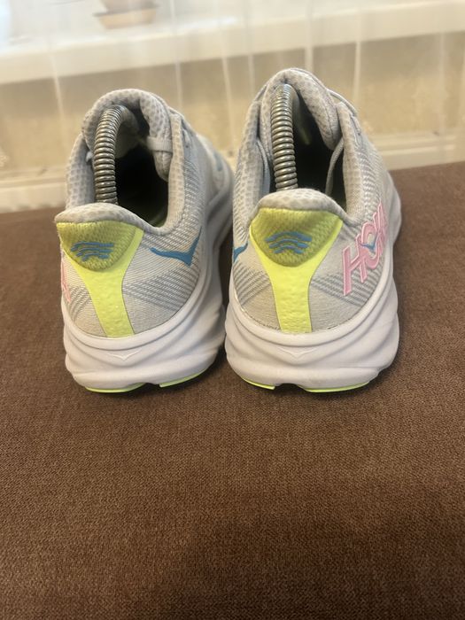 Жіночі Кросівки Hoka One One Clifton 9