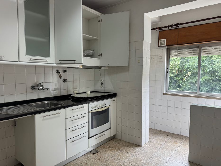 Arrenda-se T3 no centro da cidade de Barcelos!