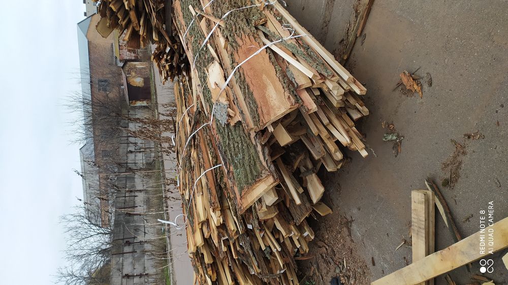 Дрова (9м3) дубові. Ціна вказана за доставкою по Черкасах.