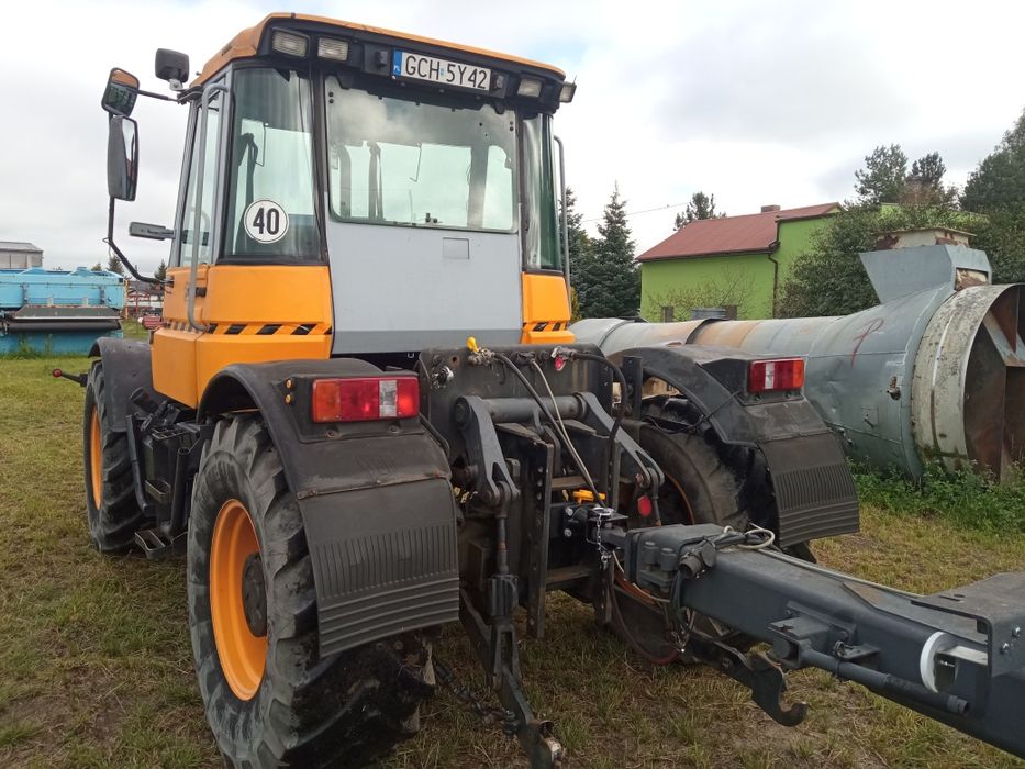 Traktor fastrak i przyczepa tandem
