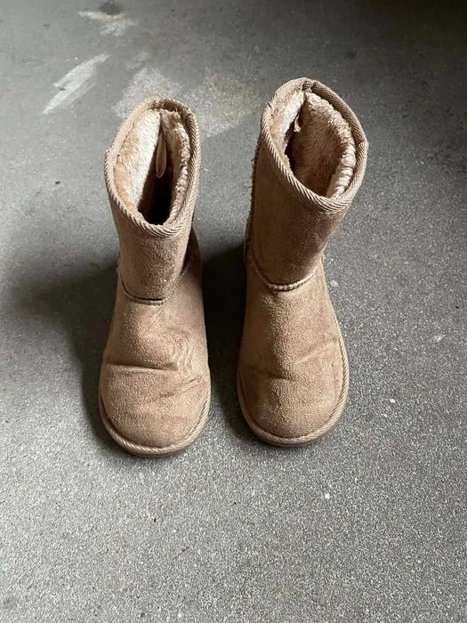 Buty w stylu EMU brązowe rozmiar 33.