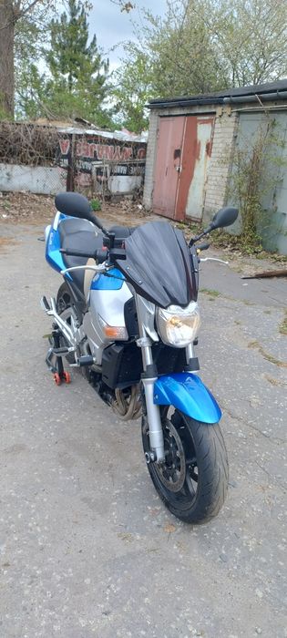 Suzuki gsr 600 gsr