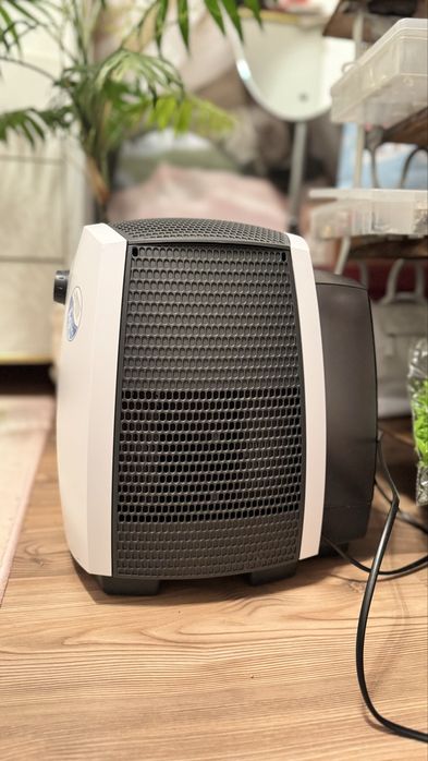 Очиститель и увлажнитель воздуха