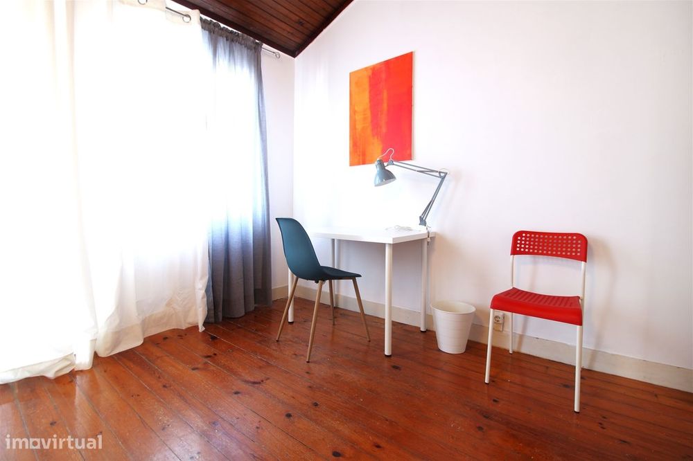 Quarto com varanda Pólo I