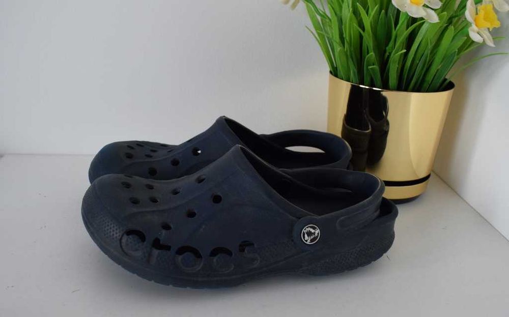 Crocs klapki buty 37 - 38 granatowe M5 W7