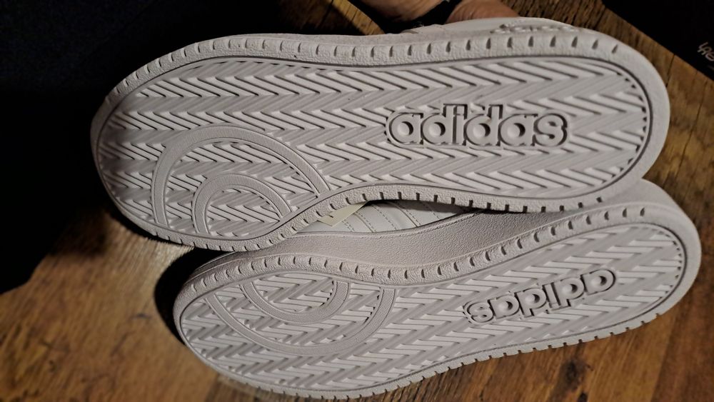красовки adidas 41 розмір оригінальні