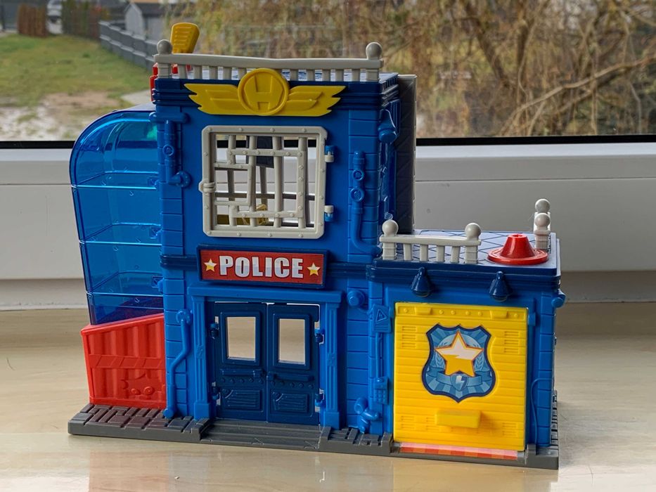 Super Zings Posterunek Policji