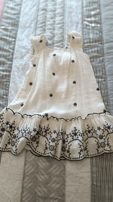 Roupa menina em bom estado