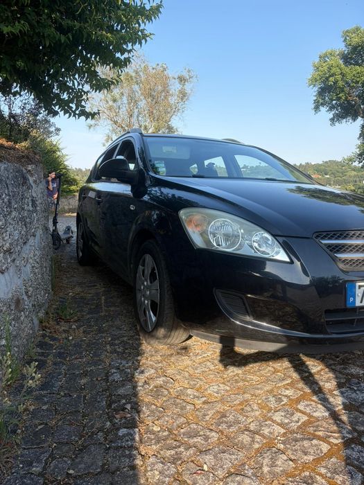 Vendo carrinha kia ceed 1.6crdi do ano 2008