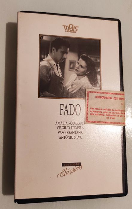 VHS e cassetes antigas