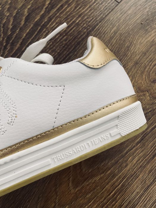 Trussardi Design i styl Nowe