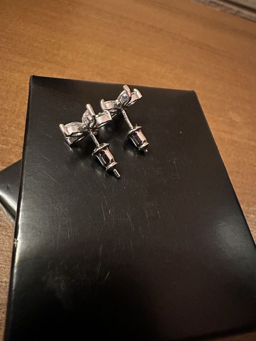 Продам сережки пусети гвоздики