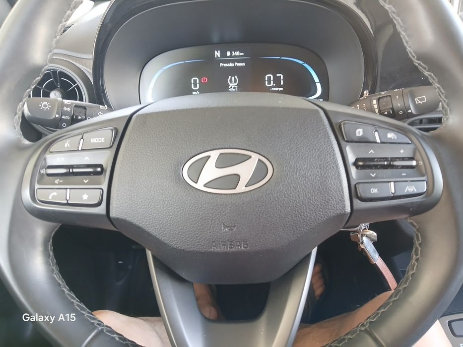 Hyundai i10 automático