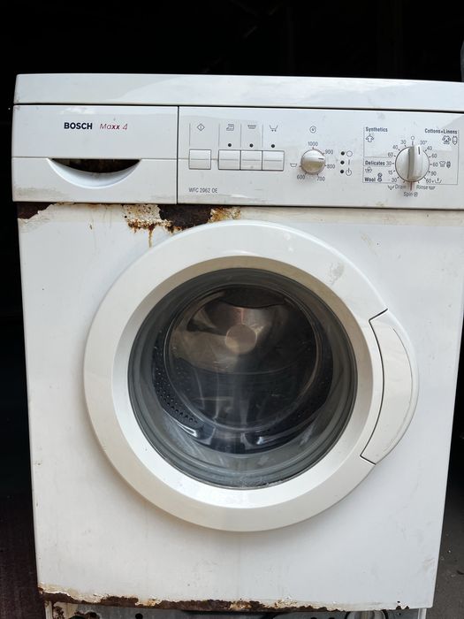 Продам пральну машину на запчастини BOSCH MAXX 4