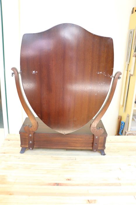 Espelho de Maquilhagem com Gavetas