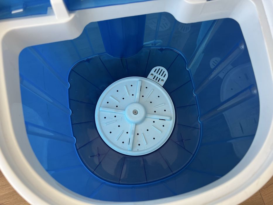 Máquina de lavar portátil compacta Briebe