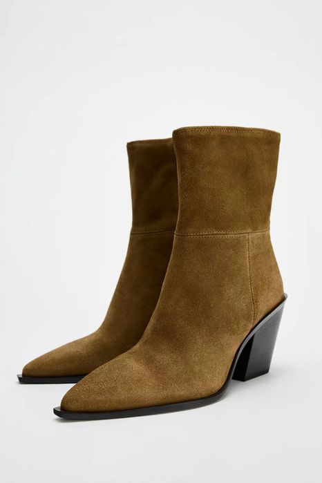 4番サード Козаки Zara 36 ковбойки Zara чоботи Zara 36: 3 300 грн. - Козаки