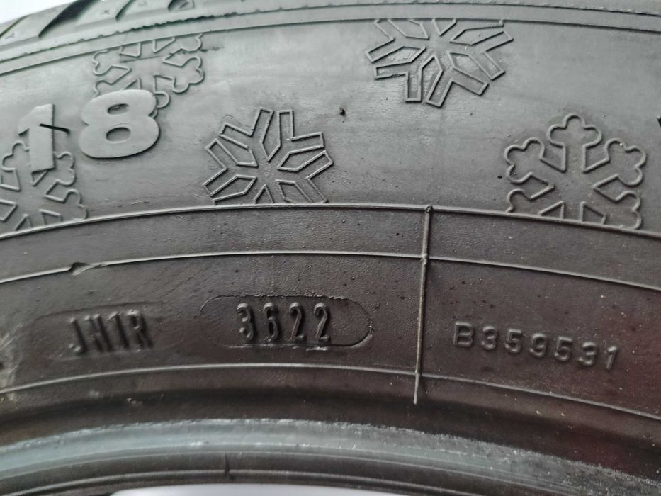 2X 225/55R18 102H Dunlop Winter Sport 4D 198A.