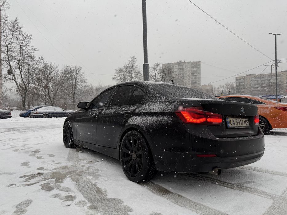Продам Bmw  f30 2014 год