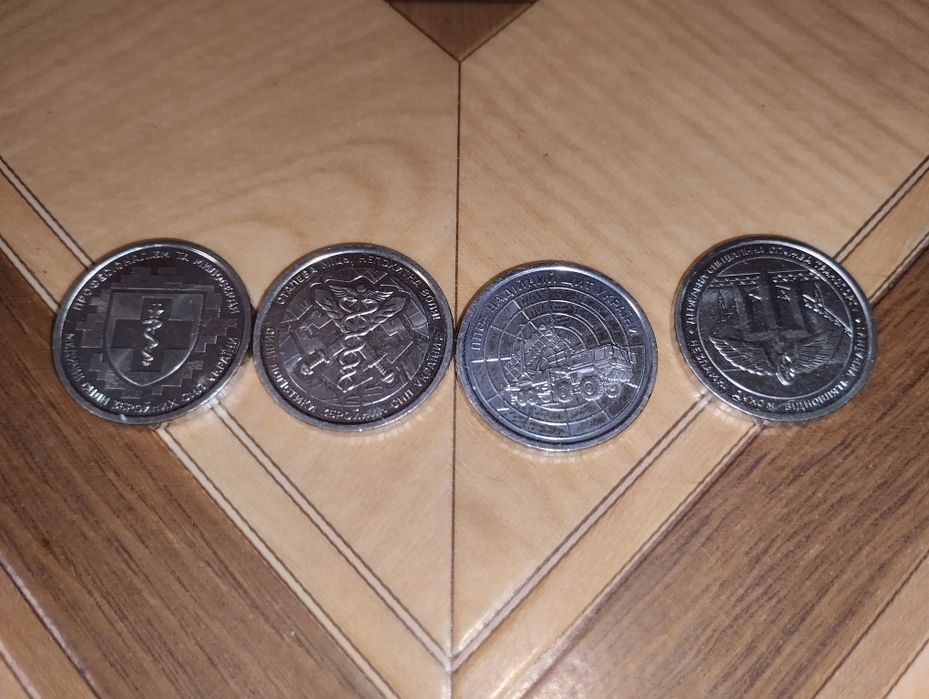 Колекционные монеты 10грн