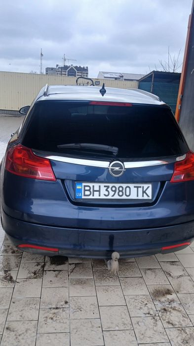 Опель інсігнія 2011р.в  4х4 2.0 дизель