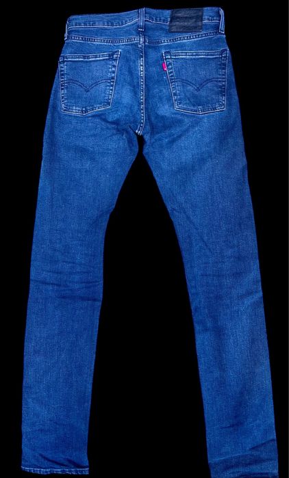 três calças levi’s, estado muito bom